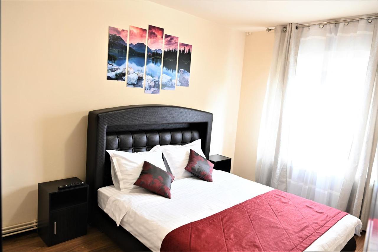 Marin Hotel Apartment Brassó Kültér fotó