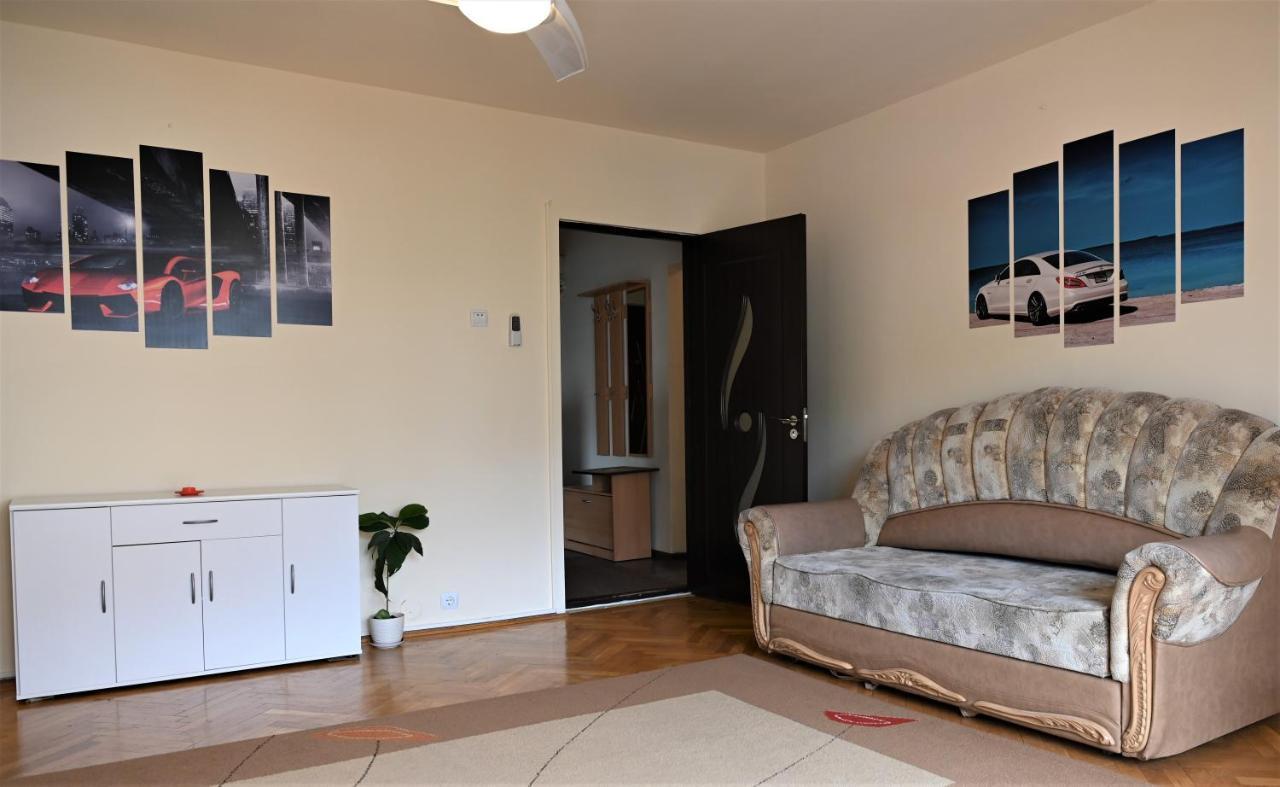 Marin Hotel Apartment Brassó Kültér fotó