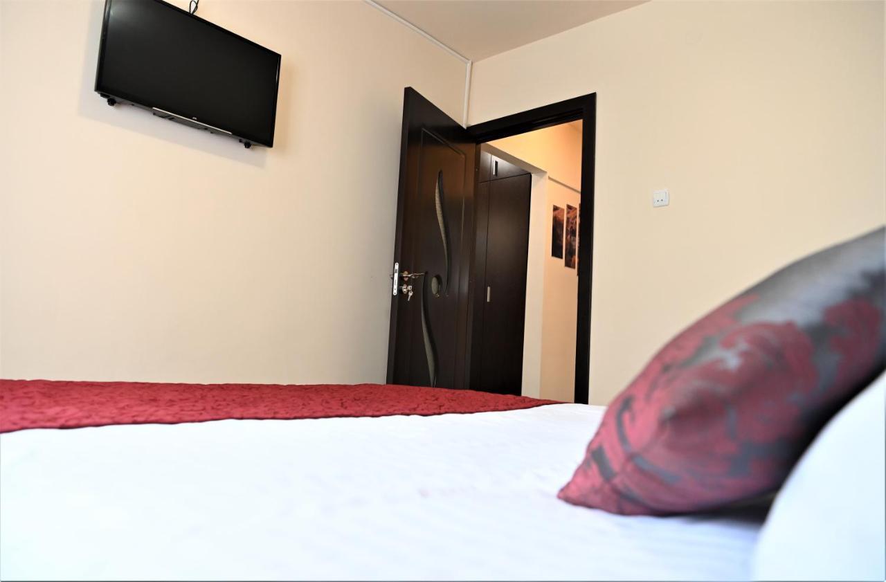 Marin Hotel Apartment Brassó Kültér fotó